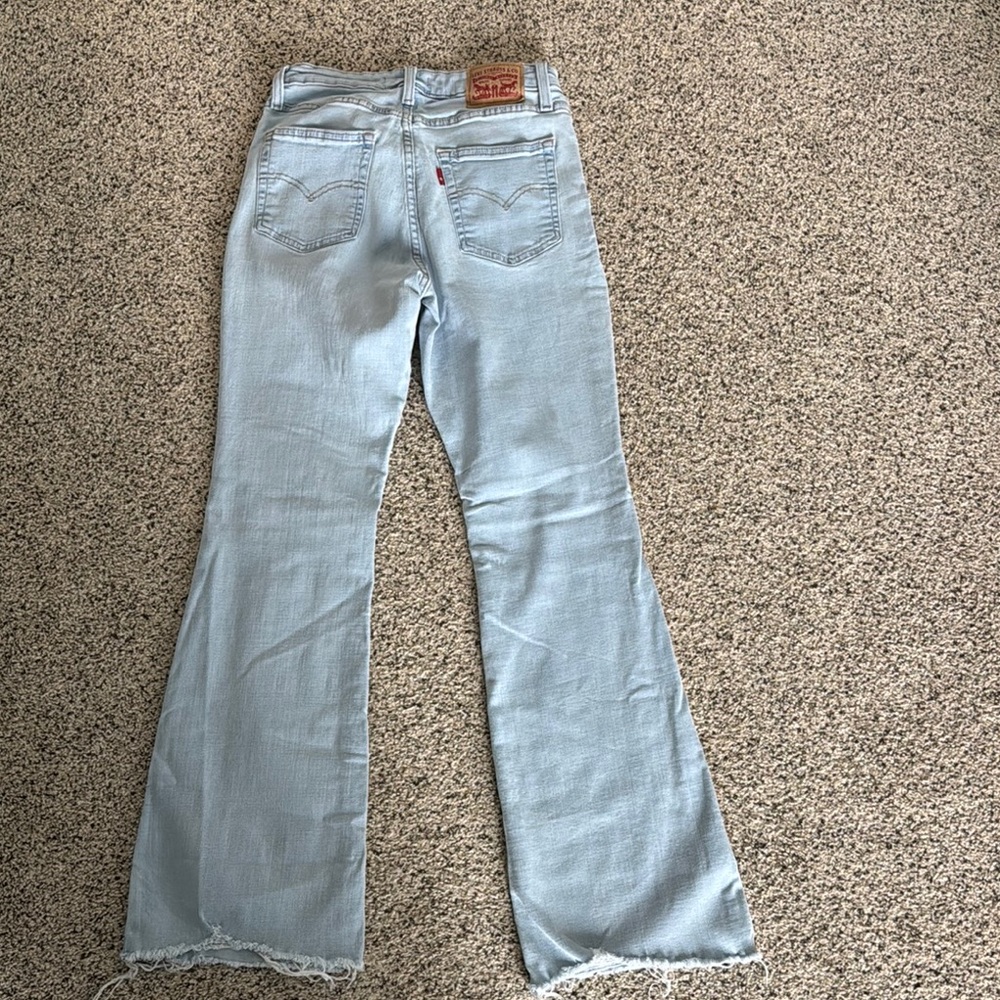 Light Blue Levi’s 726 flare